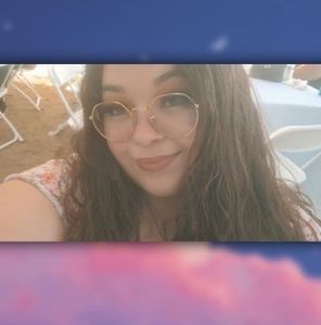 Meet your Posher, Xochitl